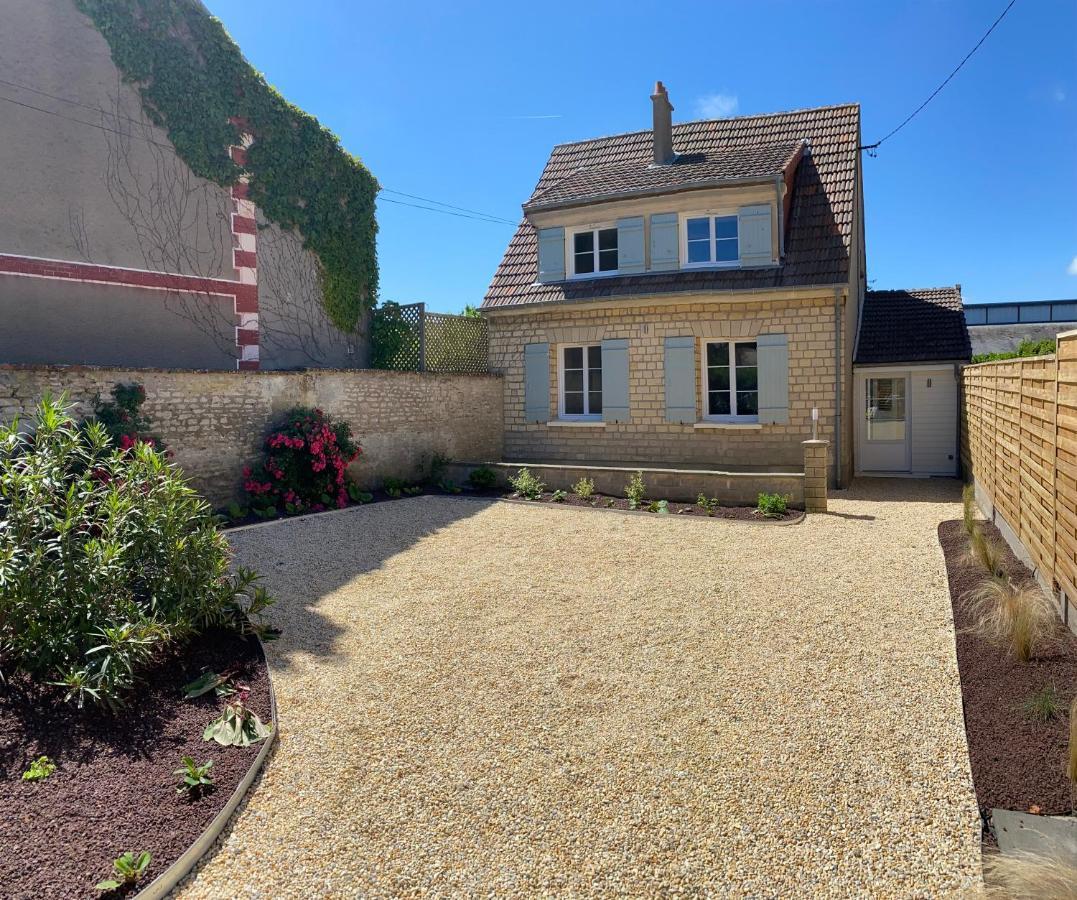 Maison Cosy En Plein Coeur De Ouistreham Exterior foto