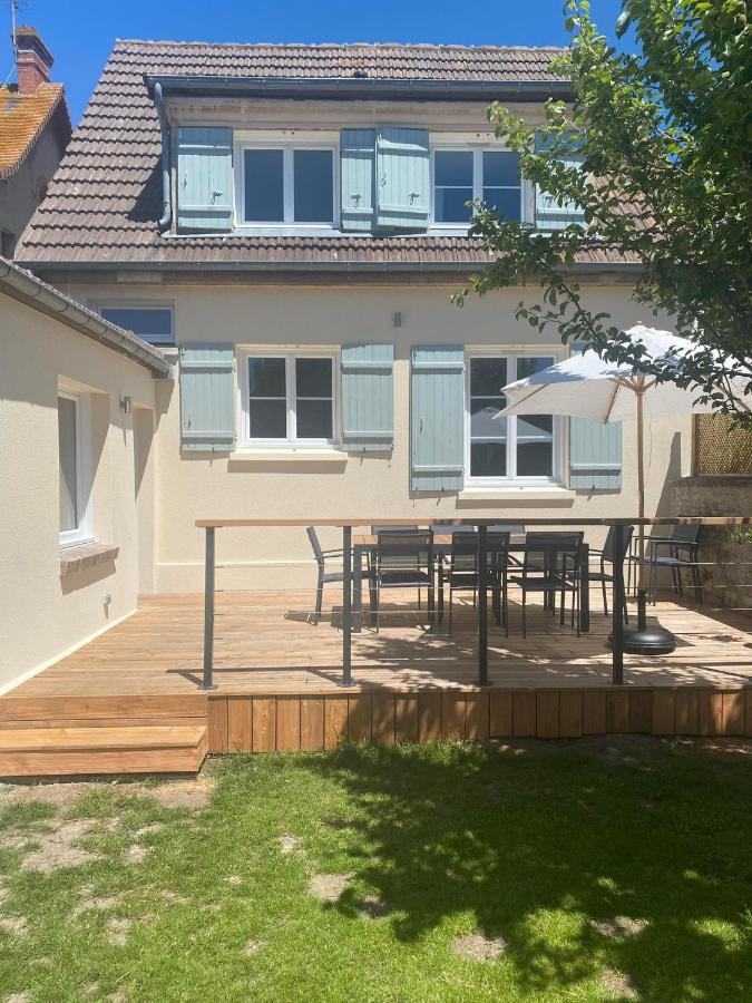Maison Cosy En Plein Coeur De Ouistreham Exterior foto